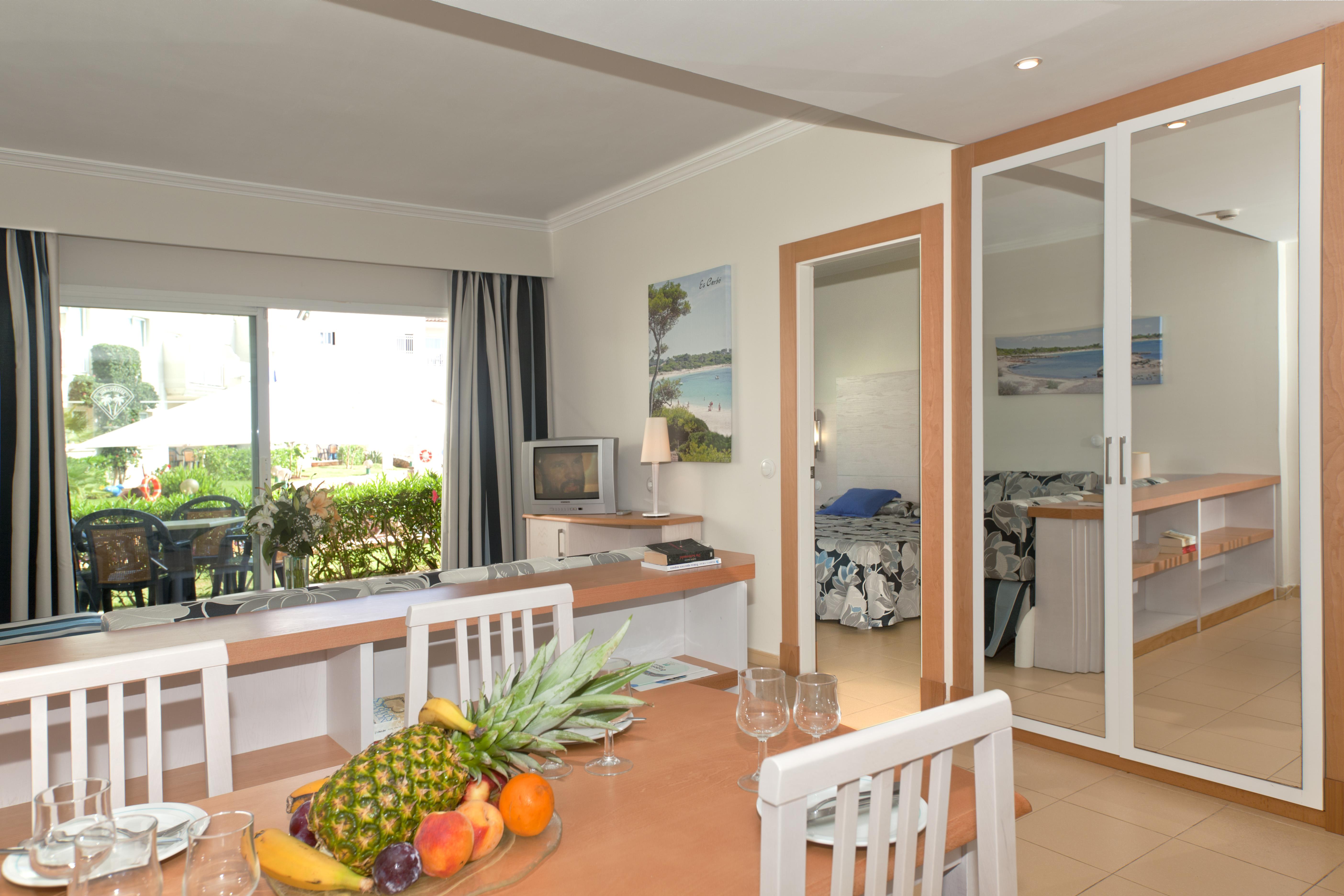Aparthotel Isla De Cabrera Colonia de Sant Jordi Exterior photo