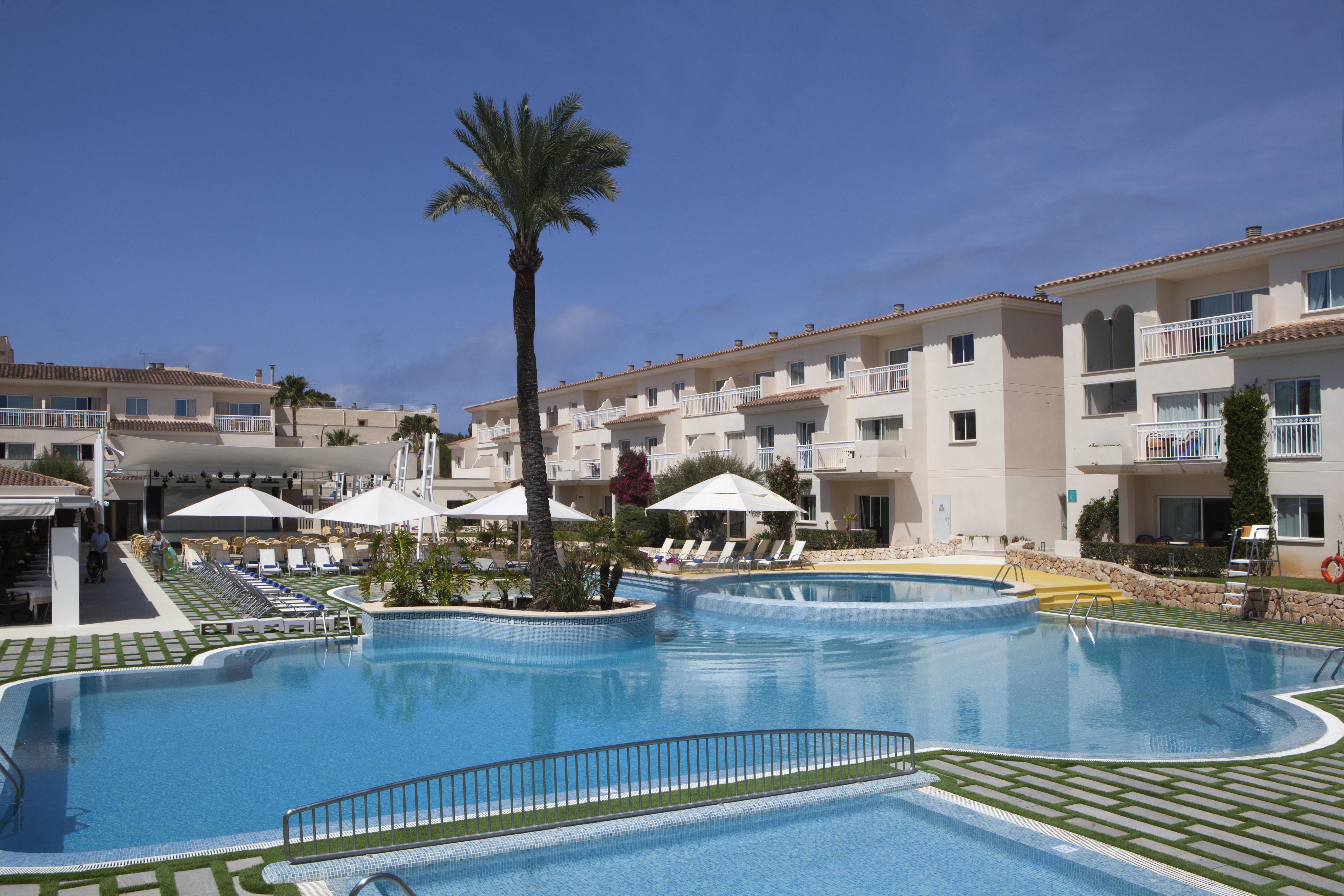 Aparthotel Isla De Cabrera Colonia de Sant Jordi Exterior photo